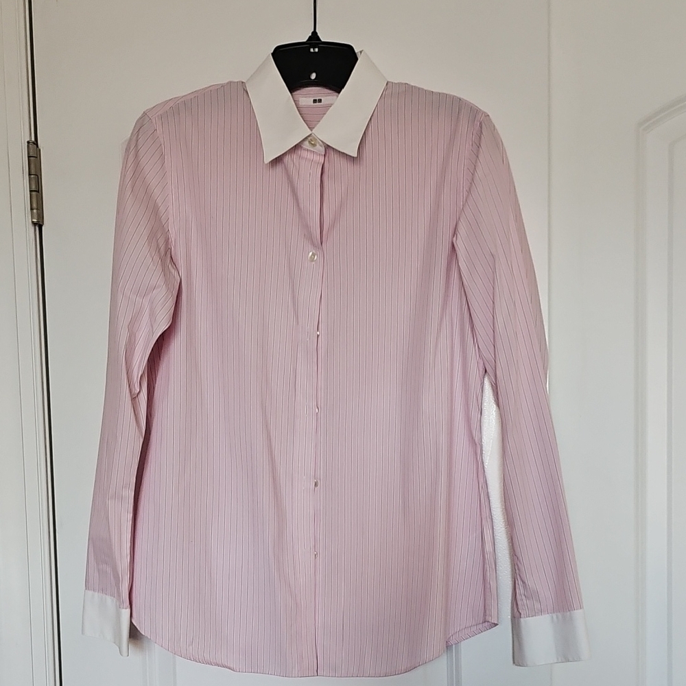 Uniqlo Pink and White Button Down Shirt
